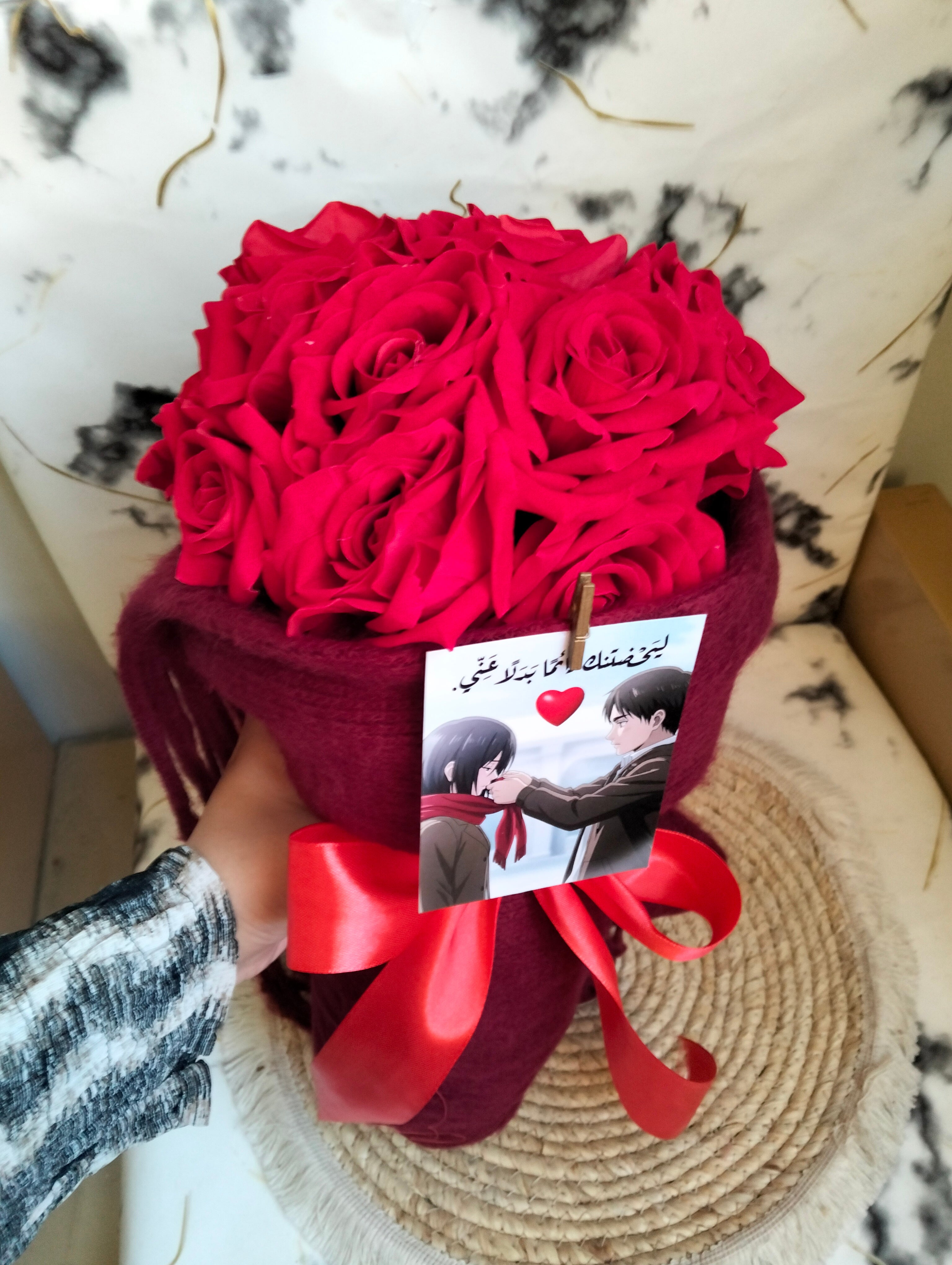 بوكيه ورد مع شال